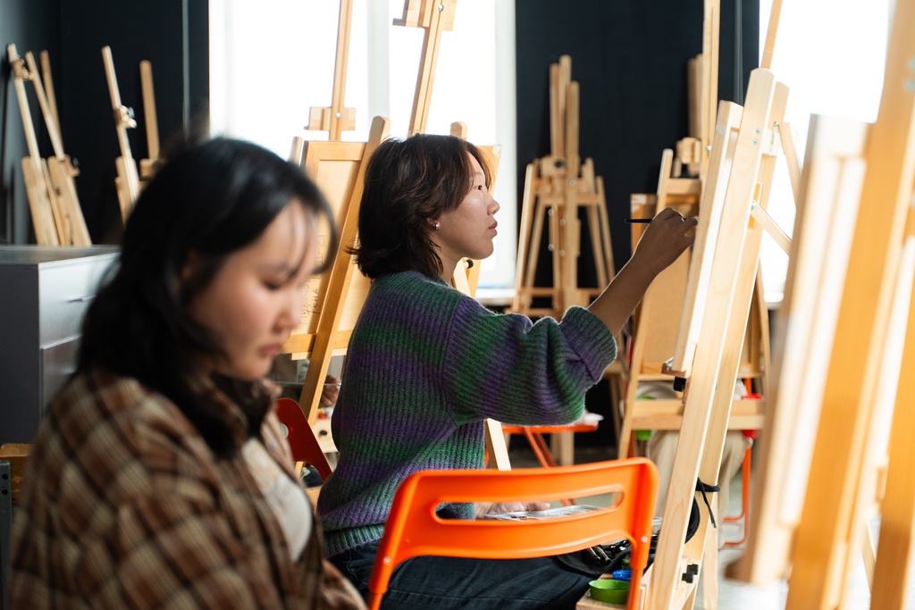 54.05.02. Живопись (Художник кино и телевидения по костюму)