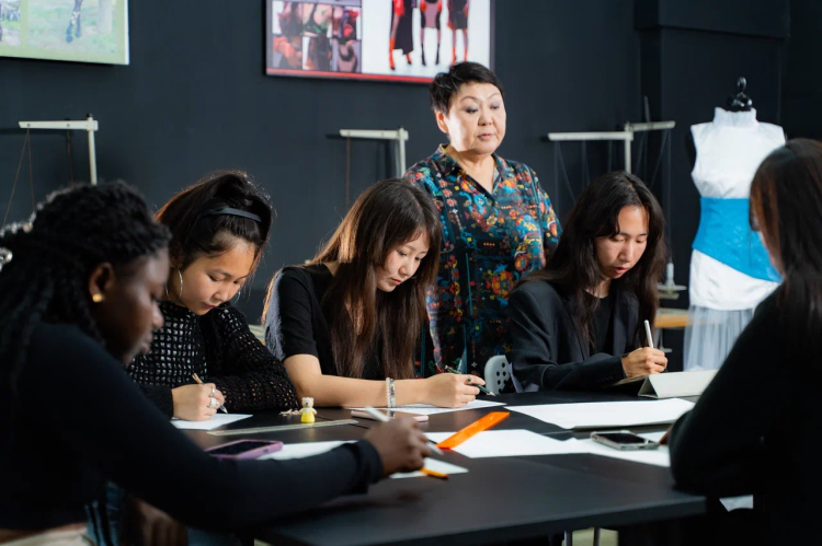 Ректор АГУИККИ: переход на новую модель высшего образования позволит соединить фундаментальную академическую школу с запросами креативной экономики