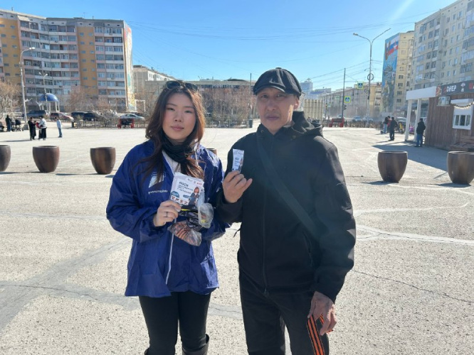 Студенты АГУИККИ приняли участие во всероссийской акции «Георгиевская лента»