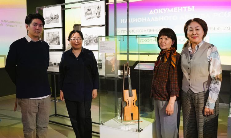 Культурный вклад АГУИККИ: Открылась уникальная выставка «Единством сильны»